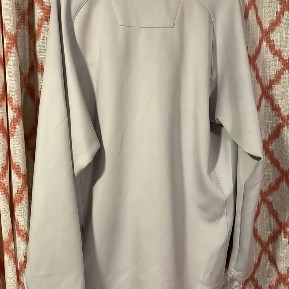 Men’s Gray 3/4 Zip - Picture 4 of 4